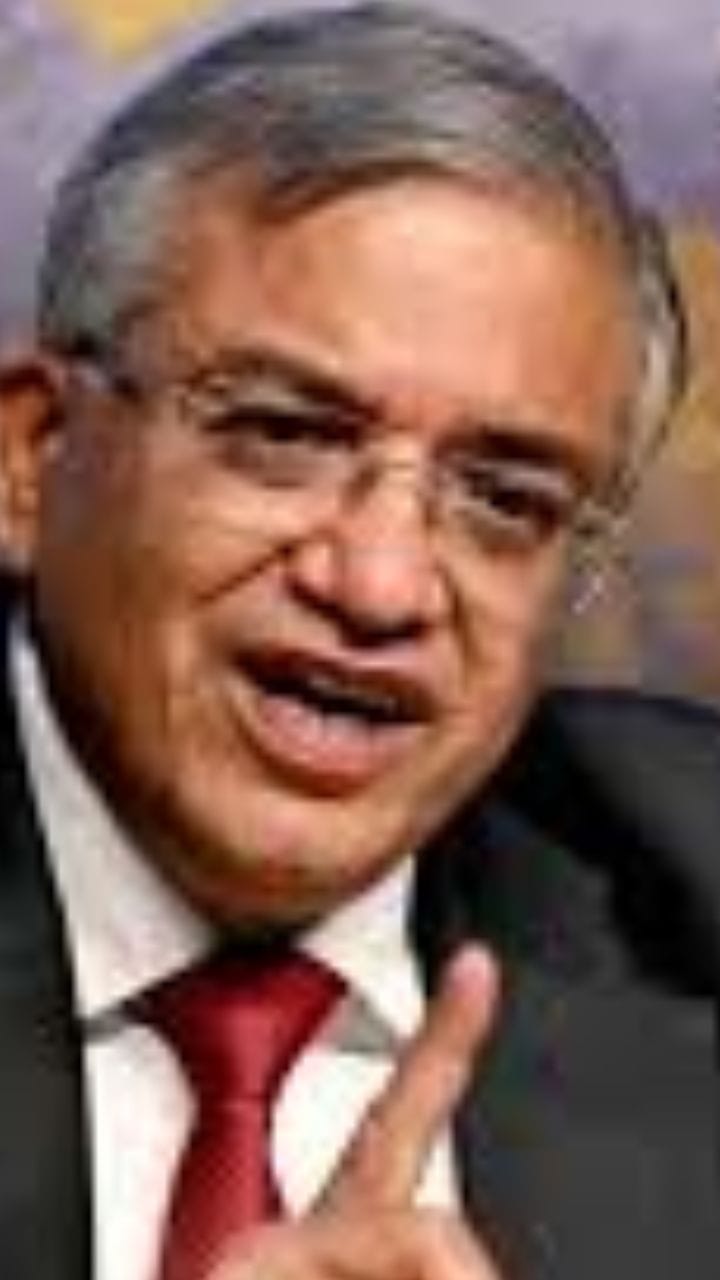 ফোন বন্ধ থাকলেই কড়া অ্যাকশন কমিশনের