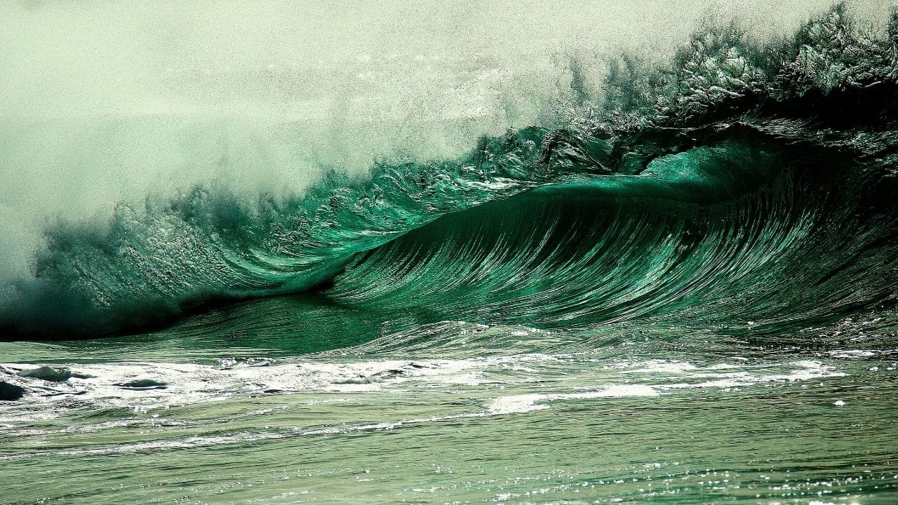 রয়টার্সের তথ্য অনুযায়ী, প্রশান্ত মহাসাগরে ভূমিকম্পের উৎপত্তিস্থল ছিল। ভূপৃষ্ঠ থেকে ১০ কিলোমিটার গভীরে ভূমিকম্পের উৎসস্থল ছিল। 