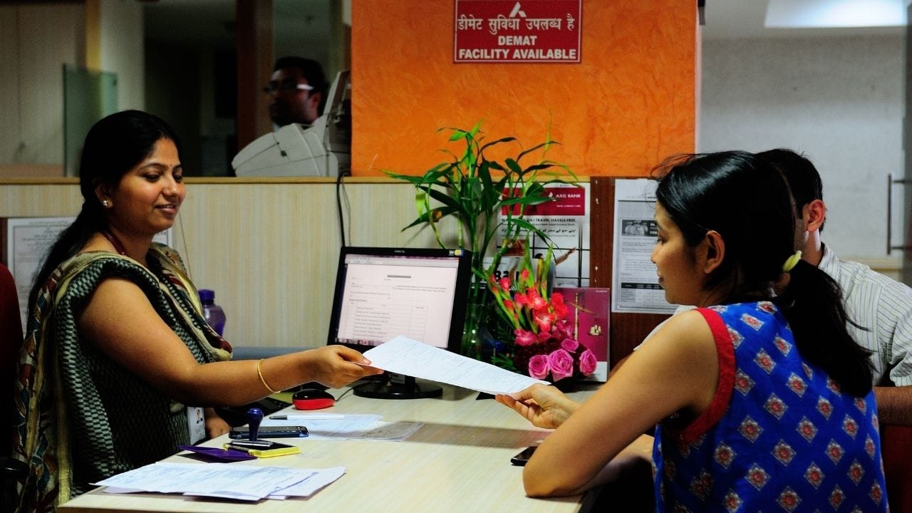 শিবালিক স্মল ফিন্যান্স ব্যাঙ্কে (Shivalik Small Finance Bank 7.25) প্রবীণ নাগরিকদের ফিক্সড ডিপোজিটে ৭.২৫ শতাংশ হারে সুদ দেওয়া হয়। 