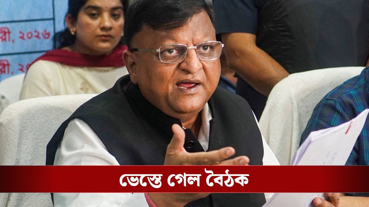 SIR Tribunal: সরে যেতে চান প্রাক্তন বিচারপতিরা! আপাতত শুরু হচ্ছে না ট্রাইব্যুনালের কাজ