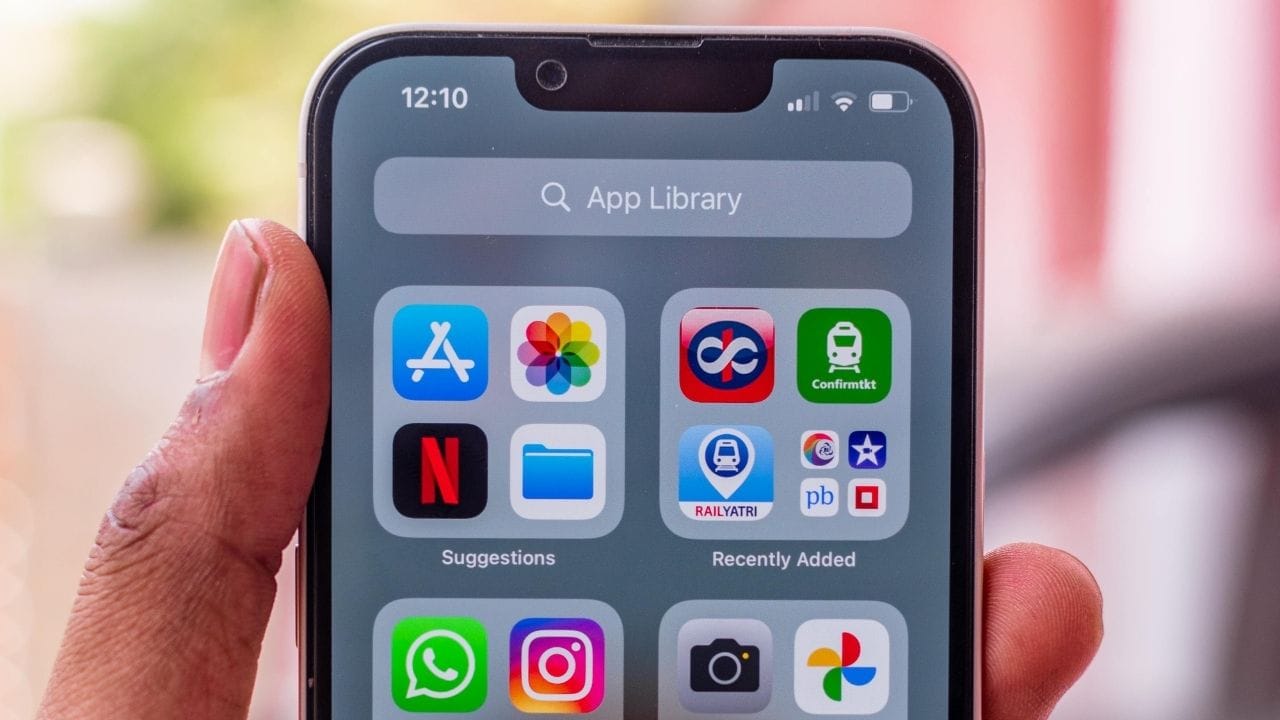 ৭০ হাজারের কমে iPhone 17! নিজের চোখকেই বিশ্বাস করতে পারবেন না, কবে থেকে শুরু বাম্পার সেল? ৭০ হাজারের কমে iPhone 17! নিজের চোখকেই বিশ্বাস করতে পারবেন না, কবে থেকে শুরু বাম্পার সেল?