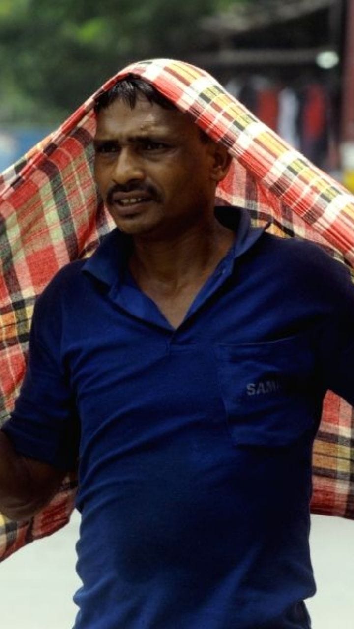 গরমের ঝাপটা দিয়েই শুরু হতে চলেছে বাঙালির নতুন বছর