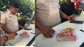 বেঙ্গালুরু থেকে বারুইপুর ভায়া নবদ্বীপ! বাজেয়াপ্ত দশ লক্ষ টাকার সোনা