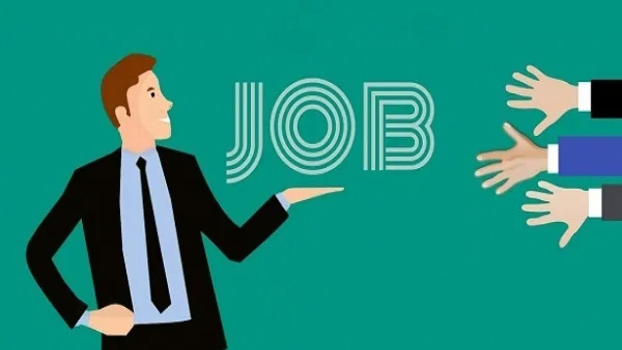MBA Finance Jobs: MBA ফিনান্স নিয়ে পাশ করে কি ধরনের চাকরি পেতে পারেন, জেনে নিন MBA Finance Jobs: MBA ফিনান্স নিয়ে পাশ করে কি ধরনের চাকরি পেতে পারেন, জেনে নিন