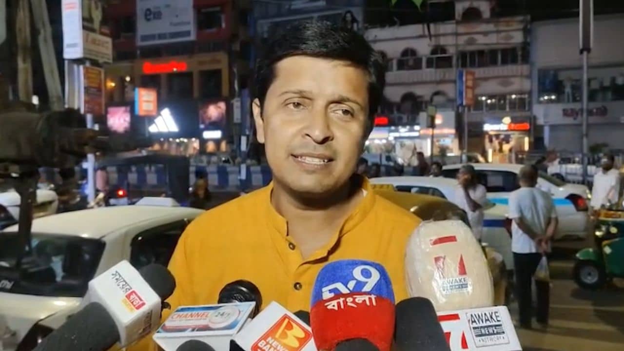 Kalatan Dasgupta: তিলোত্তমা হারবে না, কলতান থামবে না, পানিহাটির তরুণ প্রার্থীই এবার বামেদের মুখ?