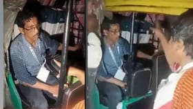 ঝড়ের মধ্যে অটোয় একাই নিয়ে আসছিলেন EVM! পুলিশ-ফোর্স কই? যা বললেন কর্মী