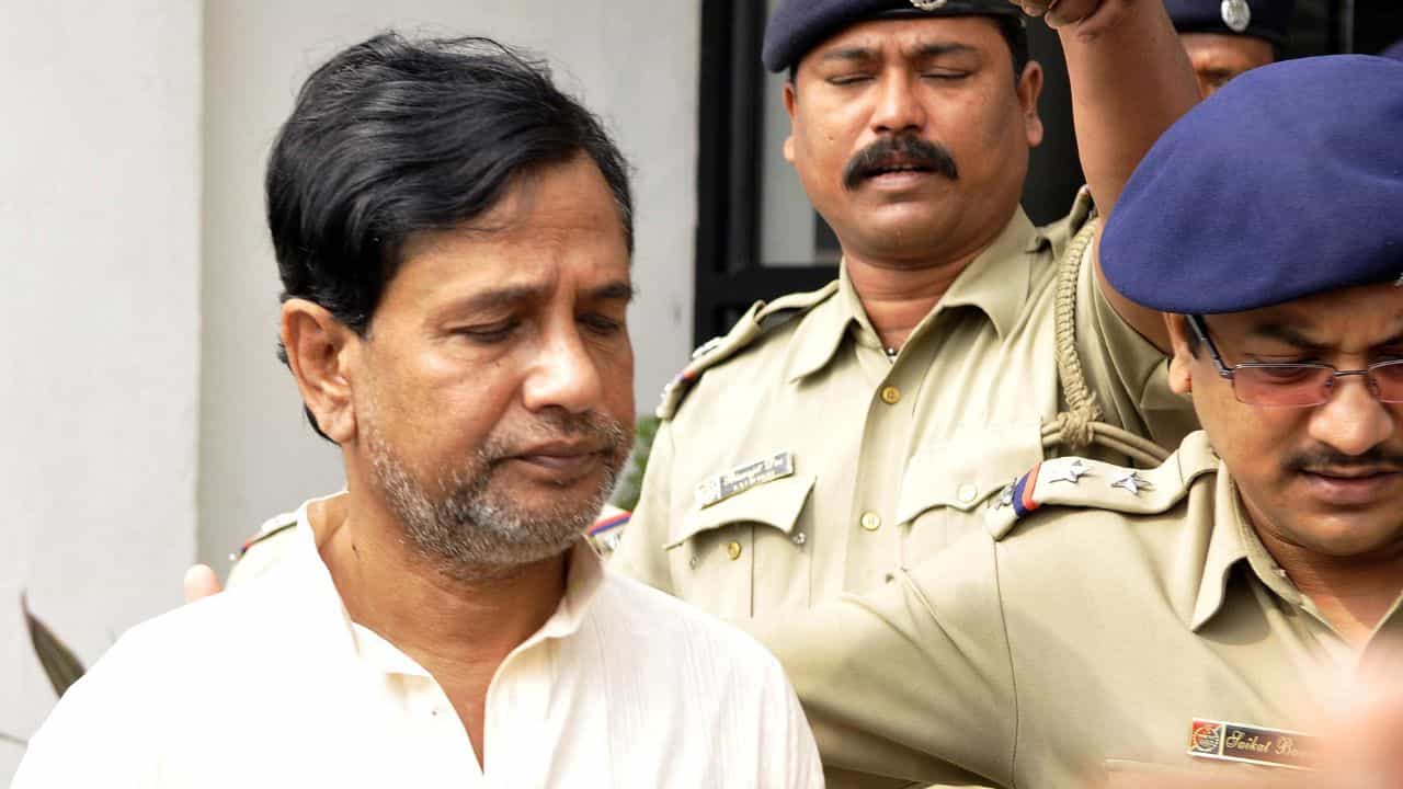 Sudipta Sen: ভোটের আগেই জেল থেকে বেরচ্ছেন সুদীপ্ত সেন Sudipta Sen: ভোটের আগেই জেল থেকে বেরচ্ছেন সুদীপ্ত সেন