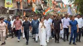 LIVE: ল্যান্সডাউন থেকে কালীঘাট পর্যন্ত মিছিল মমতা বন্দ্যোপাধ্যায়ের