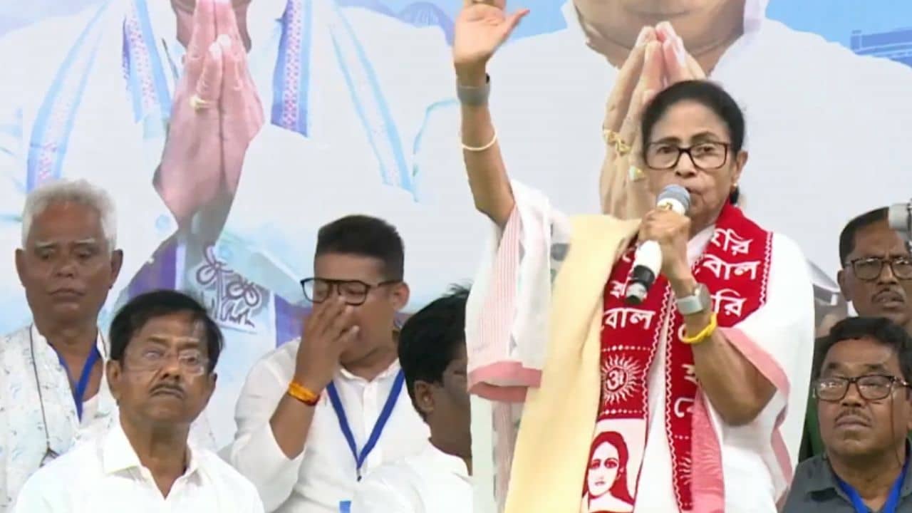 Mamata praises Jyotipriya Mallick: বালুর মতো ভালো কাজ কেউ করতে পারেনি, এবার জ্যোতিপ্রিয় পক্ষে জোর সওয়াল মমতার