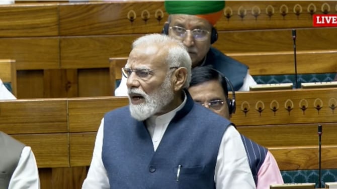 LIVE: একসঙ্গে মত দিলে কেউ একা লাভবান হবে না, বললেন প্রধানমন্ত্রী