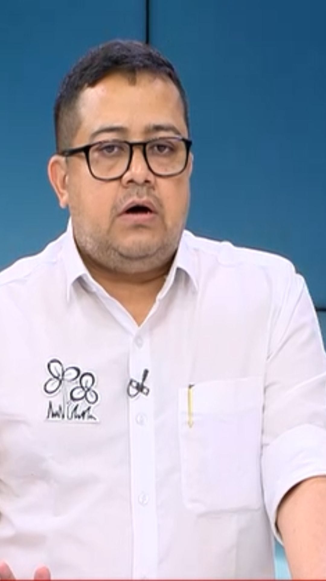 ৫০০-এর কাছাকাছি আমলা বদল করেছে কমিশন...: তৃণমূল