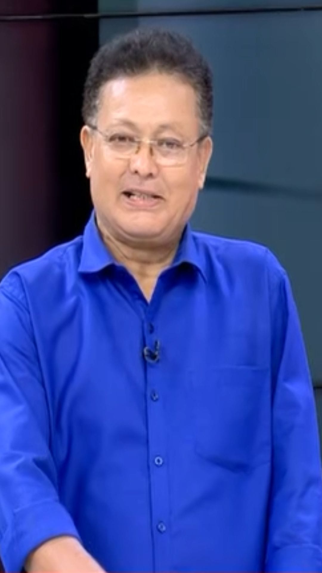 রাজনীতির লড়াইয়ে ব্যাকসিটে দেশের স্বার্থ?