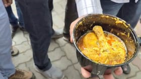 ট্রেনিংয়ে দেওয়া হল ফ্রায়েড রাইস-চিলি চিকেন, কিন্তু প্যাকেট খুলতেই....