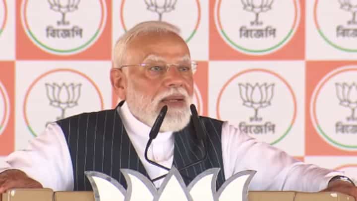 ৪ মের পর বিজেপির শপথগ্রহণে আমায় আসতে হবে: মোদী ৪ মের পর বিজেপির শপথগ্রহণে আমায় আসতে হবে: মোদী