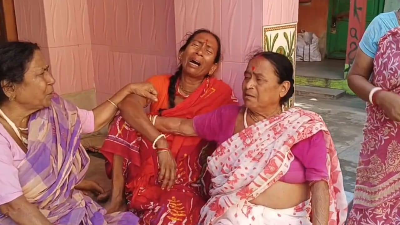 Narendrapur Incident: নরেন্দ্রপুরের ফ্ল্যাট থেকে যুবকের গুলিবিদ্ধ দেহ উদ্ধার, নেপথ্যে ত্রিকোণ প্রেম ?