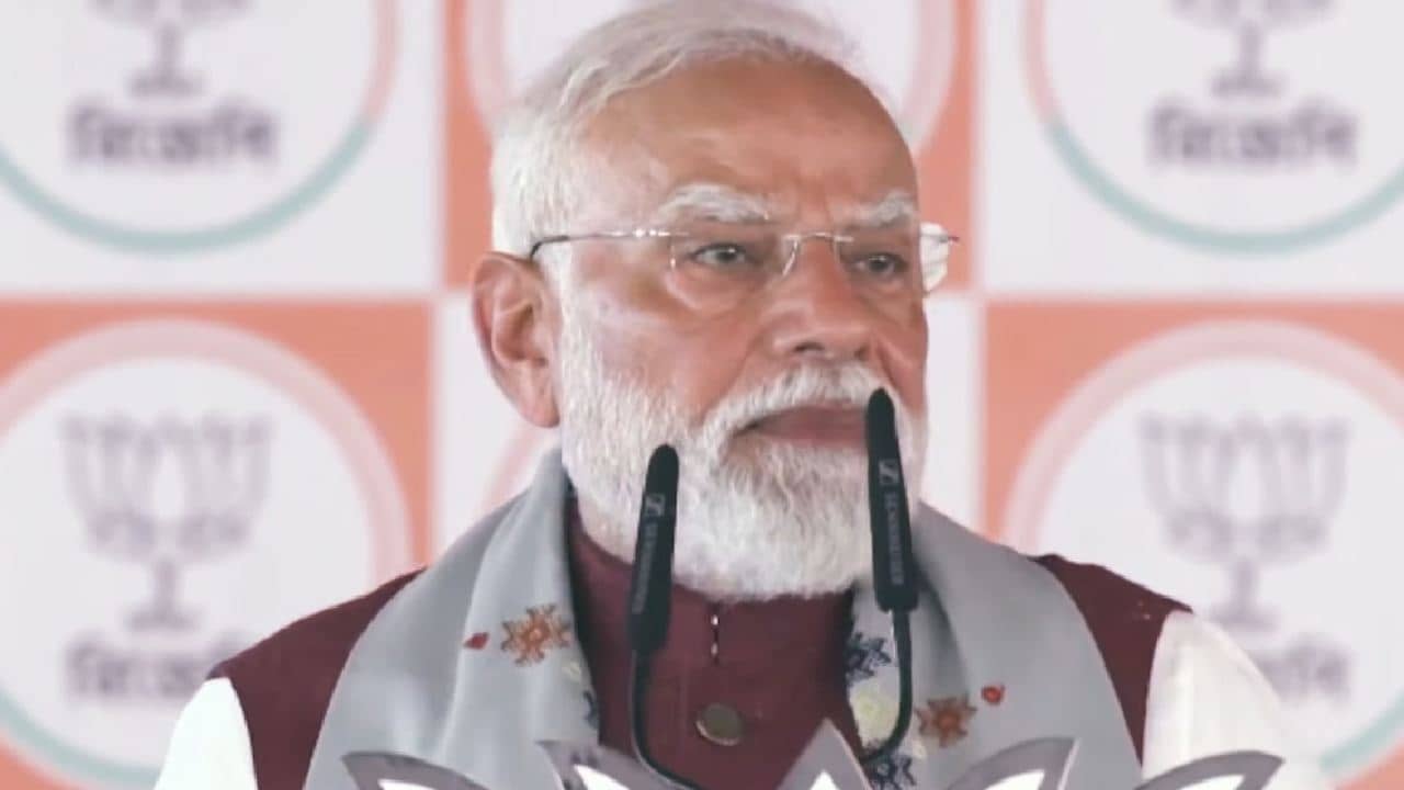 PM Narendra Modi: এই প্রথম বাংলায় ৫০ বছরের রেকর্ড ভেঙে গিয়েছে: মোদী