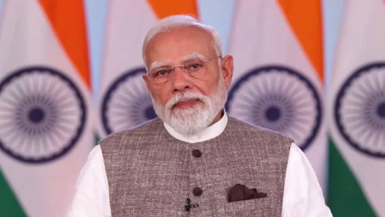 PM Modi Address the Nation: মহিলা সংরক্ষণের পথে আসা প্রতিটি বাধা দূর করব, বিরোধীদের নিশানা করে বার্তা প্রধানমন্ত্রীর
