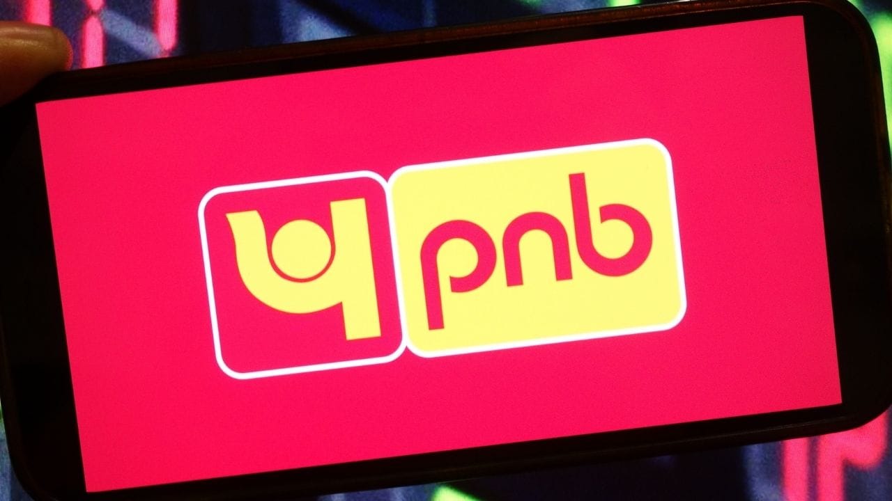 যদি কোনও গ্রাহকের পিএনবি অ্যাকাউন্টে ব্যালেন্স শূন্য থাকে বা নিষ্ক্রিয় হয়ে পড়ে থাকে, তাহলে অ্যাকাউন্ট বন্ধ হয়ে যাবে। Photos Credit: Getty Images