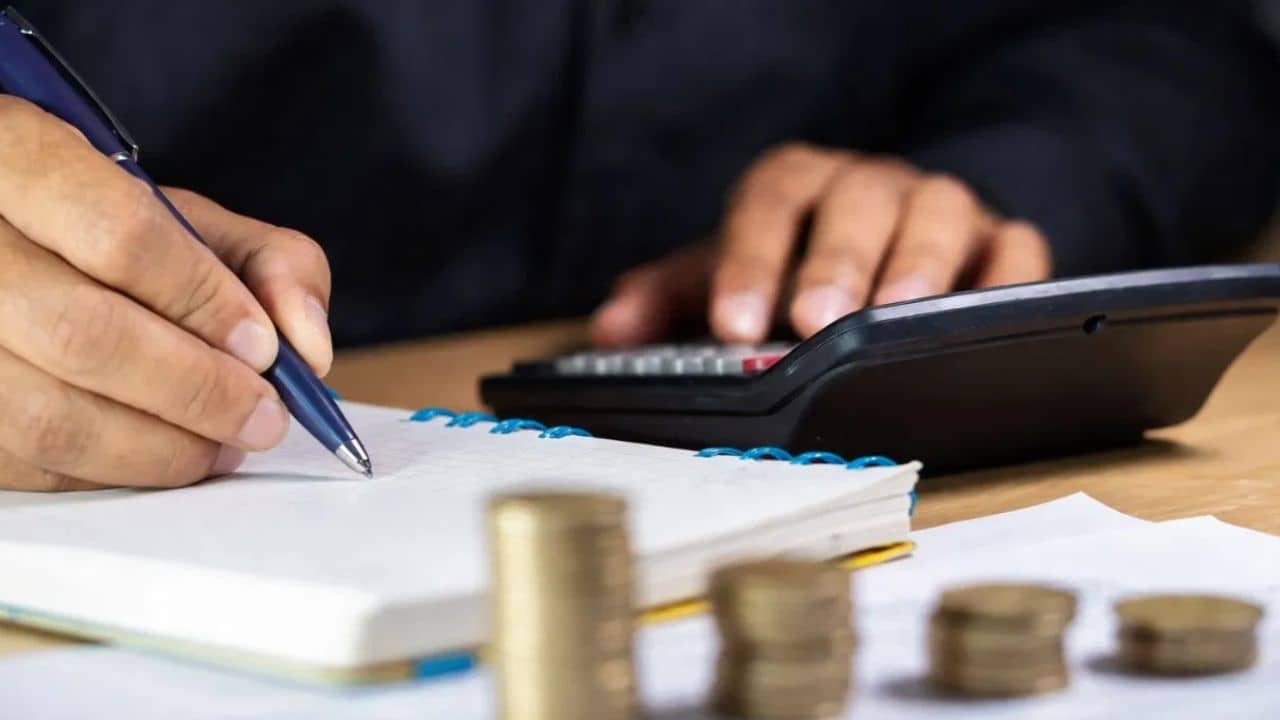 SIP Investment: প্রতি মাসে ১০০০টাকা দিলেই রিটার্ন মিলবে লাখ লাখ, জানেন এই স্কিমের কথা?