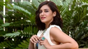 প্রিয়াঙ্কার ৭ এপ্রিলের শুটিং বাতিল, আর কোন-কোন কাজ থমকে যাবে?