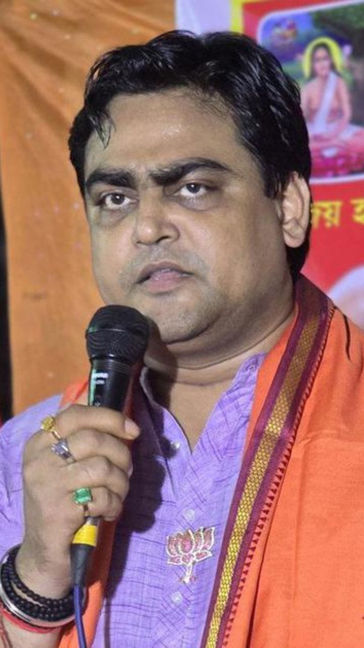 এখানেও বুলডোজার দরকার, চতুর্দিকে শায়েস্তা করা হবে: শান্তনু