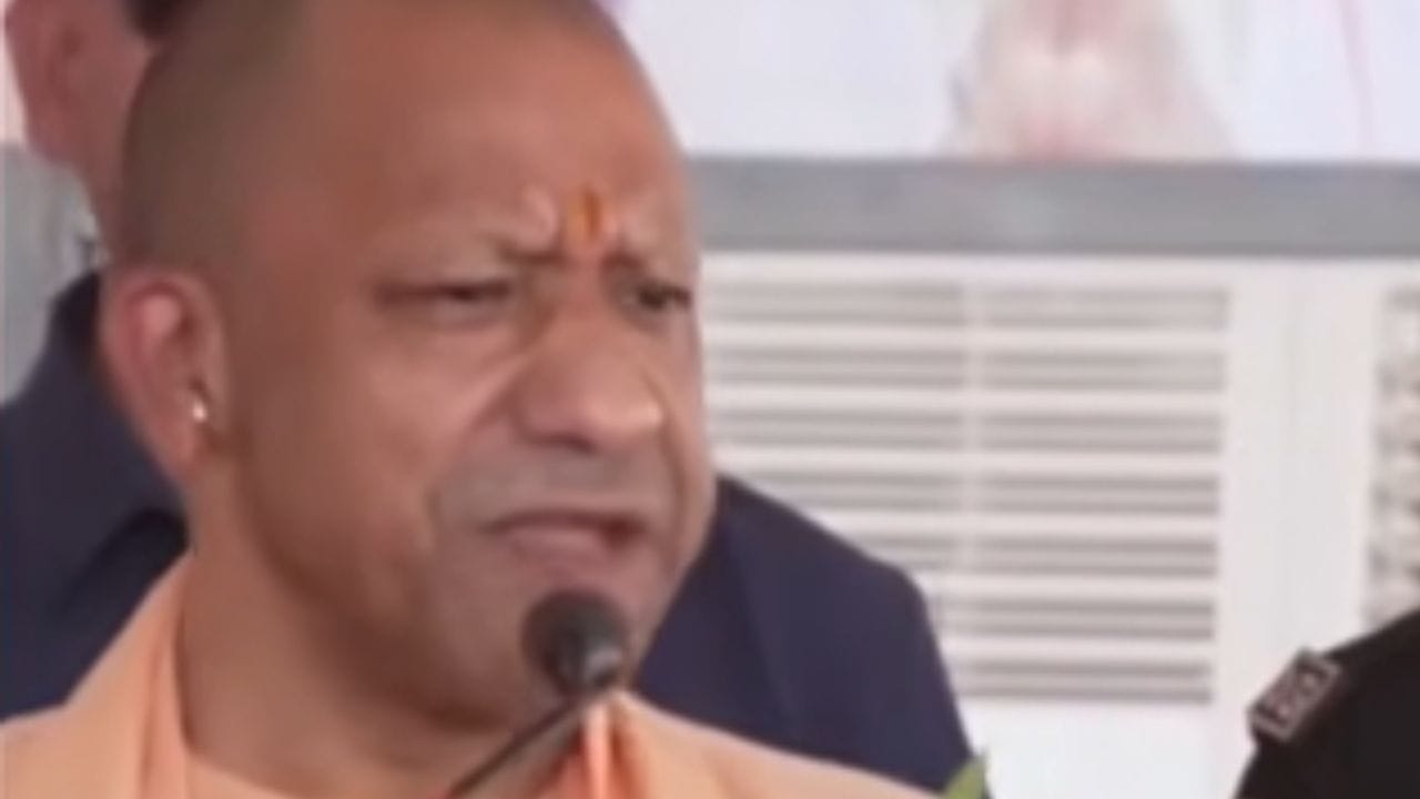 Yogi Adityanath in West Bengal: 'বাংলাকে কাঙাল করছে...', GDP নিয়ে না ...