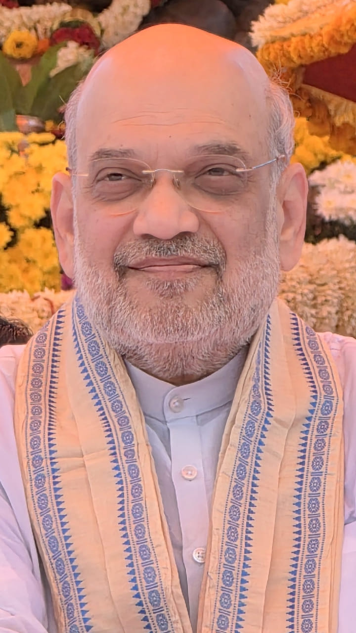 বাংলায় পা রাখার আগেই তোপ অমিত শাহের, ‘জঙ্গলরাজ’ খোঁচা দিয়ে পালটা আক্রমণ তৃণমূলের