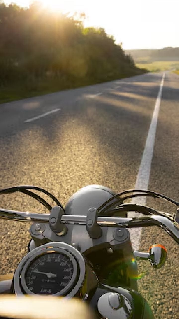 কমিশনের বাইক নিয়ে কড়াকড়ি, হাইকোর্টে দায়ের হল নতুন মামলা