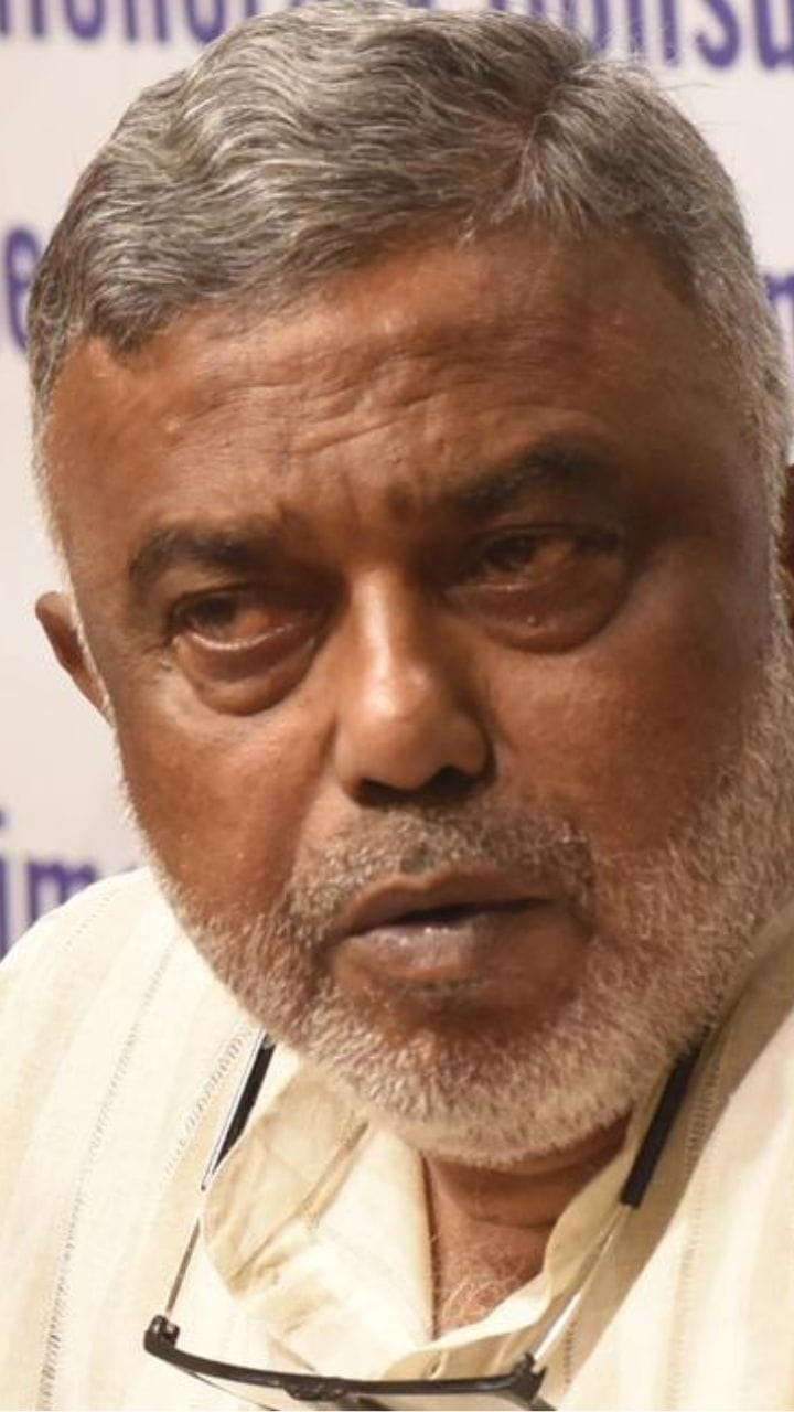 আমাদের সব জিনিস নিয়ে বিজেপি হাতে তুলে দিচ্ছে  আয়কর দফতর: দেবাশিস