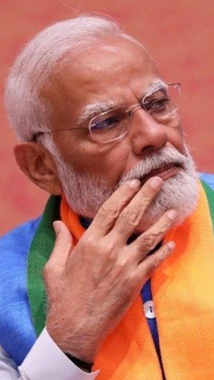 'আত্মসমর্পণ করো', তৃণমূলের 'গুন্ডা'দের উদ্দেশে হুঁশিয়ারি মোদীর!