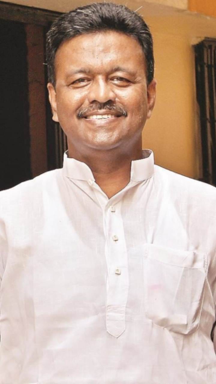 ‘বাঙালিকে সাবধান থাকতে হবে’, আক্রমণ নিয়ে সরব ফিরহাদ হাকিম