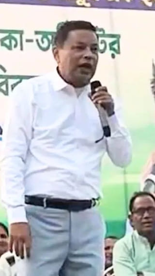 ‘পোশাকে নয়, ব্যবহারে নেতা হতে চাই’, সাদামাটা প্রচারে বিশ্বাসী কৃষ্ণ দাস