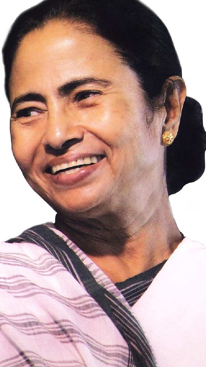 অনুপ্রবেশকারী থেকে নারীনির্যাতন আর কোন কোন ইস্যুতে মমতাকে বিঁধলেন অনুরাগ?