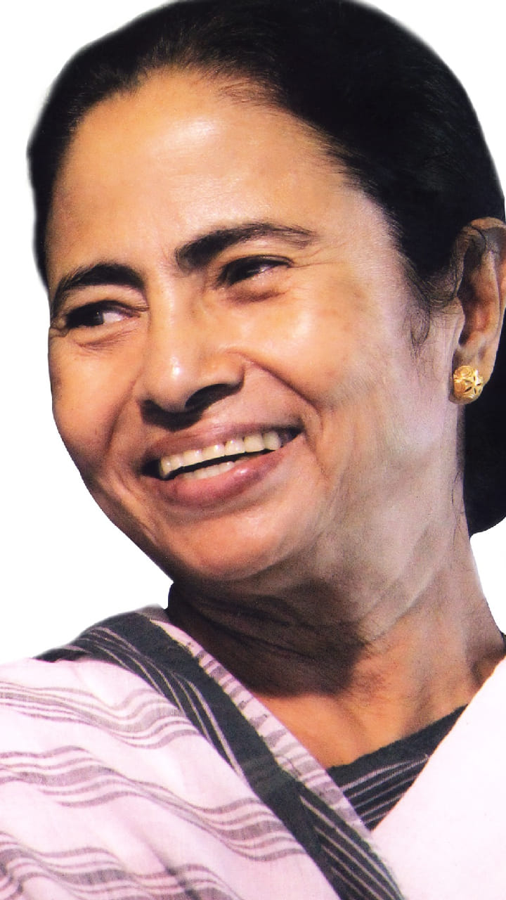 '৫০০ টাকা দিয়ে মিছিলে আনছে', বিজেপিকে তোপ তৃণমূল নেত্রীর