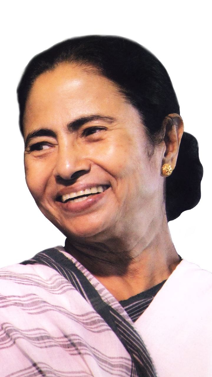 ভবানীপুরে মনোনয়ন জমা দিলেন মমতা বন্দ্যোপাধ্যায়