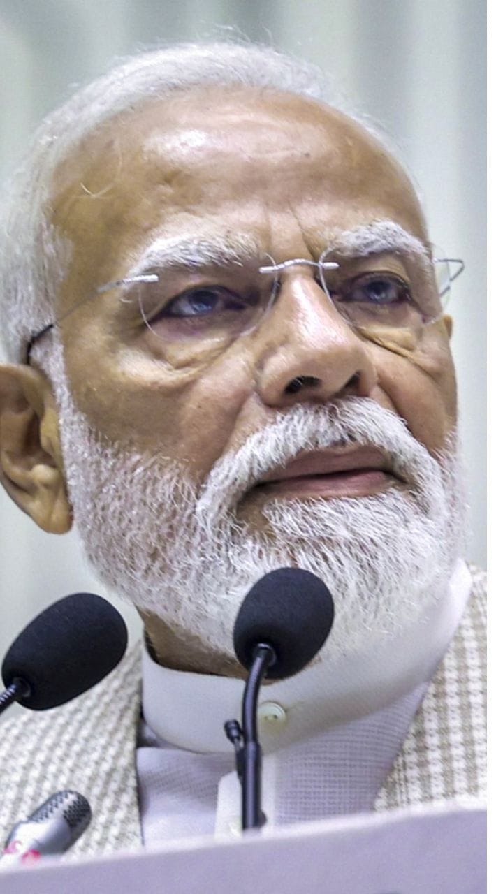 ফের বাংলায় মোদী, রবিবার জঙ্গলমহলে রয়েছে মেগা সভা