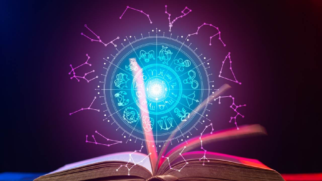 মাসের শেষে পকেট গড়ের মাঠ? এই টোটকায় টাকা উপচে পড়বে মাসের শেষে পকেট গড়ের মাঠ? এই টোটকায় টাকা উপচে পড়বে