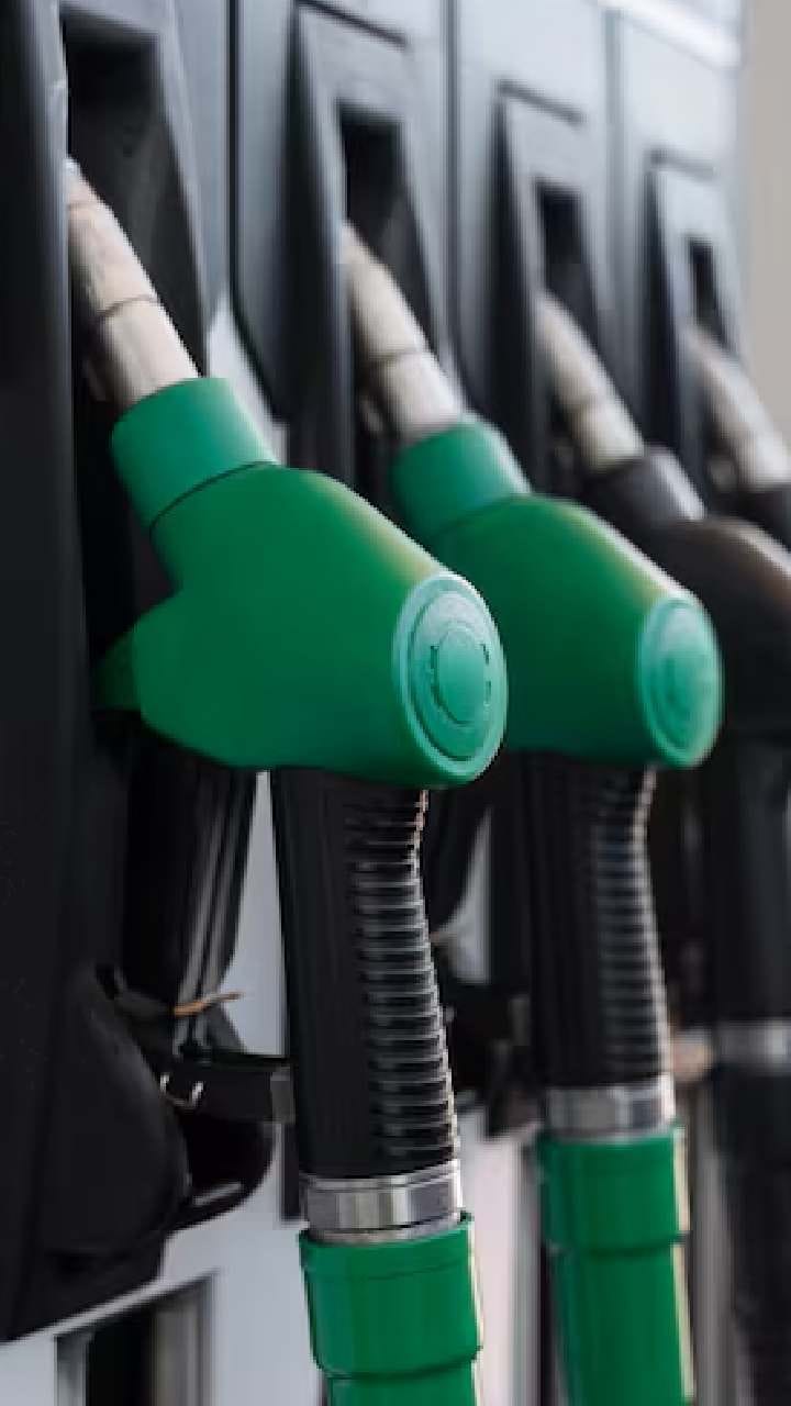 ভোট মিটতেই কি পকেটে টান? আজ রাত থেকেই পেট্রোল-ডিজেল ও রান্নার গ্যাসের দাম বাড়ার আশঙ্কা!