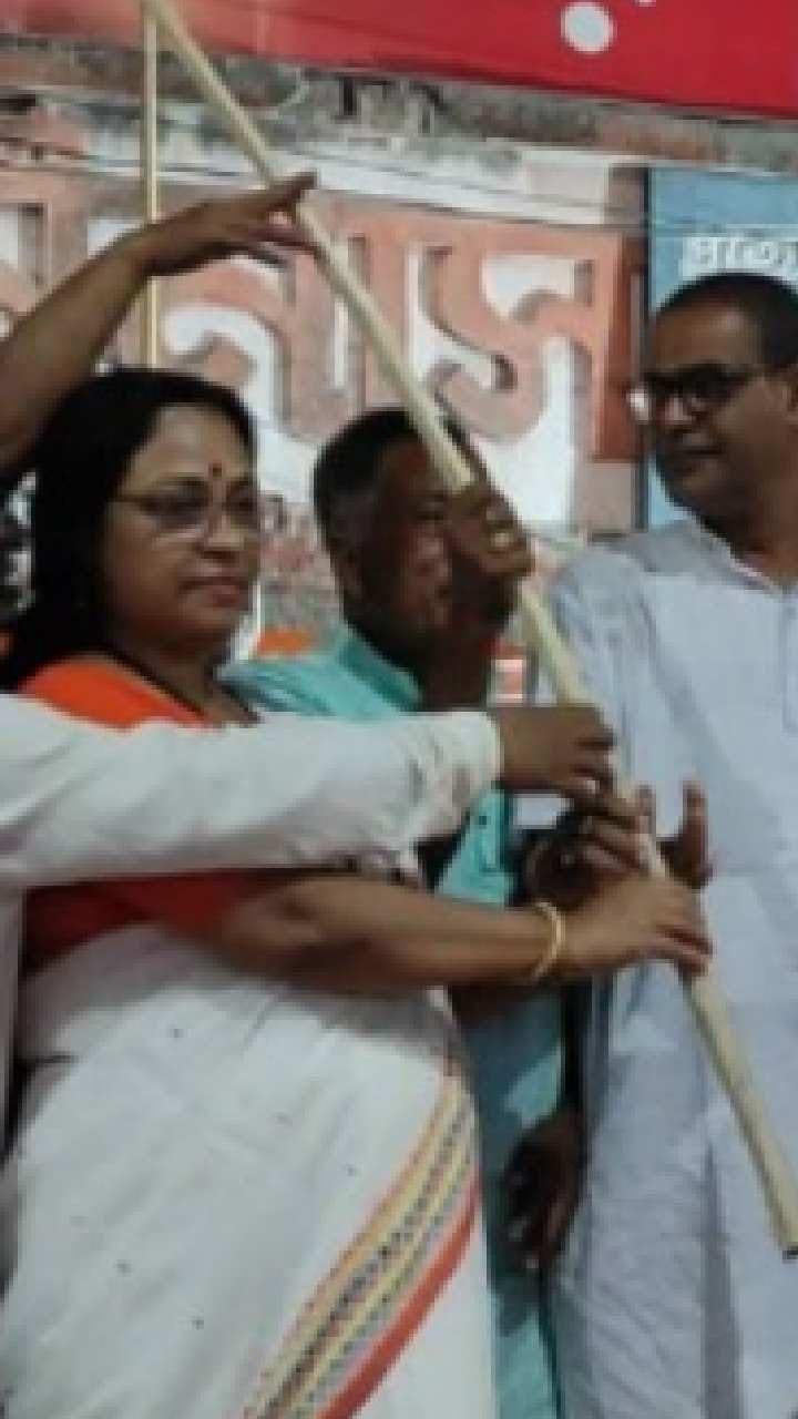 ‘দুর্নীতিতে অভিযুক্তর হয়ে প্রচার নয়’, পরেশ অধিকারীর বিরোধিতা করে তৃণমূল ছেড়ে বিজেপিতে কাউন্সিলর