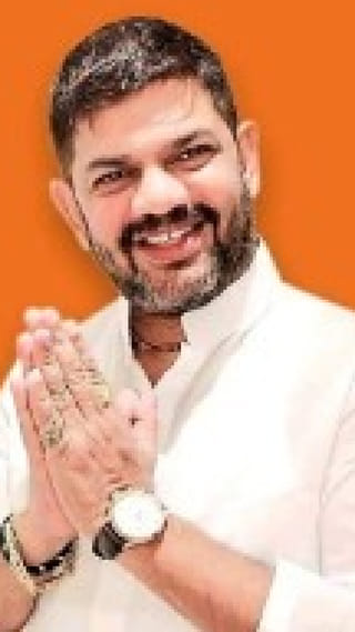 একবালপুর থানার ওসির শাস্তির দাবিতে নির্বাচন কমিশনে বিজেপি প্রার্থী রাকেশ সিং