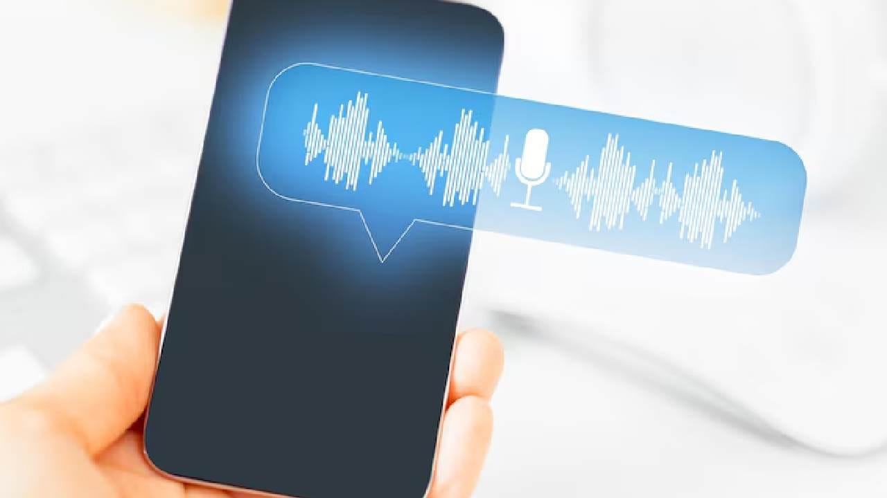 কেবল ওয়ালপেপার নয়, ফোনের আওয়াজও বাস্তুর আওতাভুক্ত। অতি কর্কশ বা ভয়ংকর কোনো রিংটোন এবং নোটিফিকেশন শব্দ স্নায়ুতন্ত্রের ওপর বিরূপ প্রভাব ফেলে। বাস্তু বিশেষজ্ঞদের মতে, ফোনের টোন সব সময় মৃদু ও ছন্দময় হওয়া বাঞ্ছনীয়। Free Pik