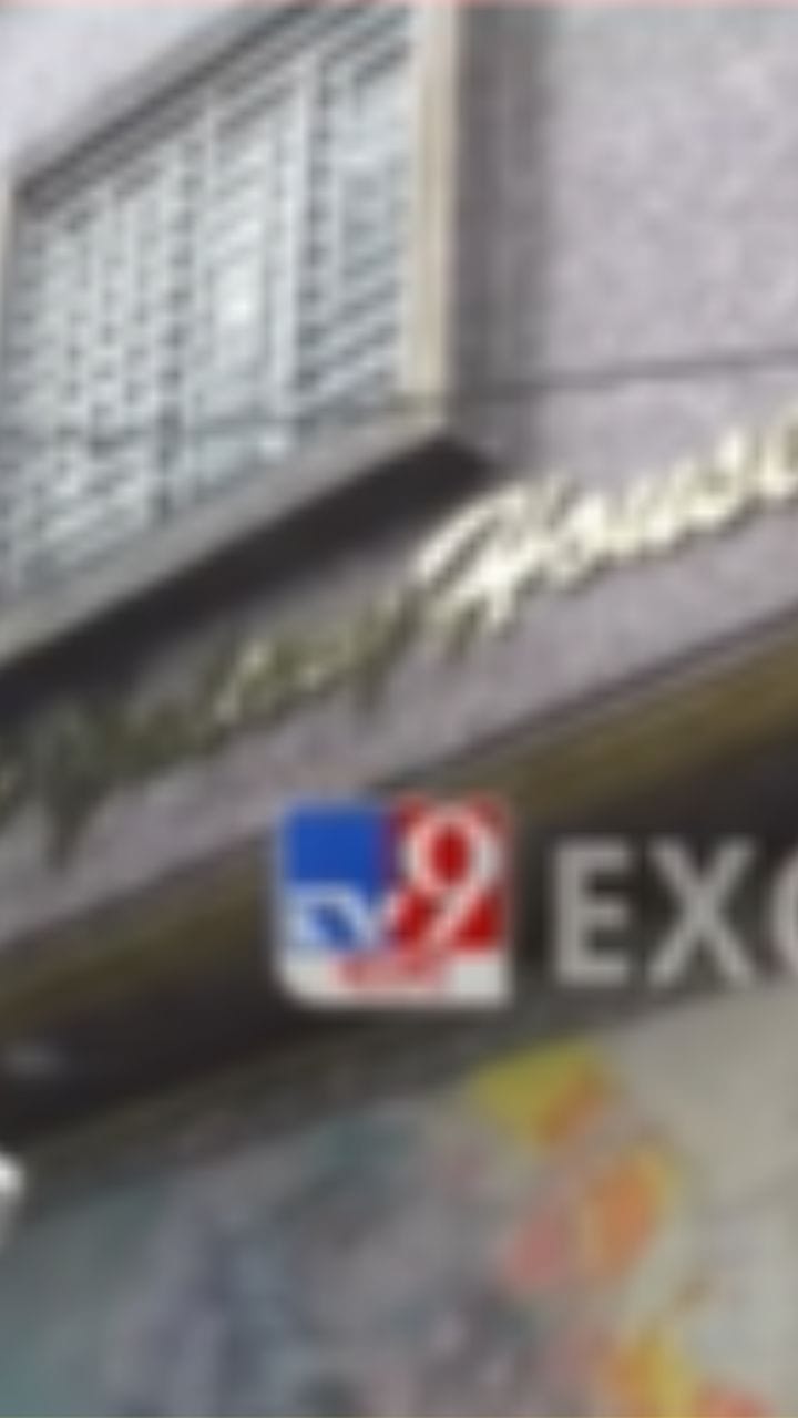 তোলার টাকায় তৃণমূল নেতার 'গ্যালাক্সি'