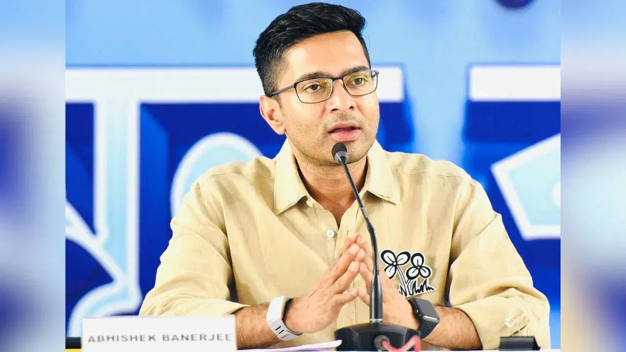 Abhishek Banerjee: গণনার মাঝে হেস্টিংসে পৌঁছতেই চলে যেতে বলা হল অভিষেক বন্দ্যোপাধ্যায়কে