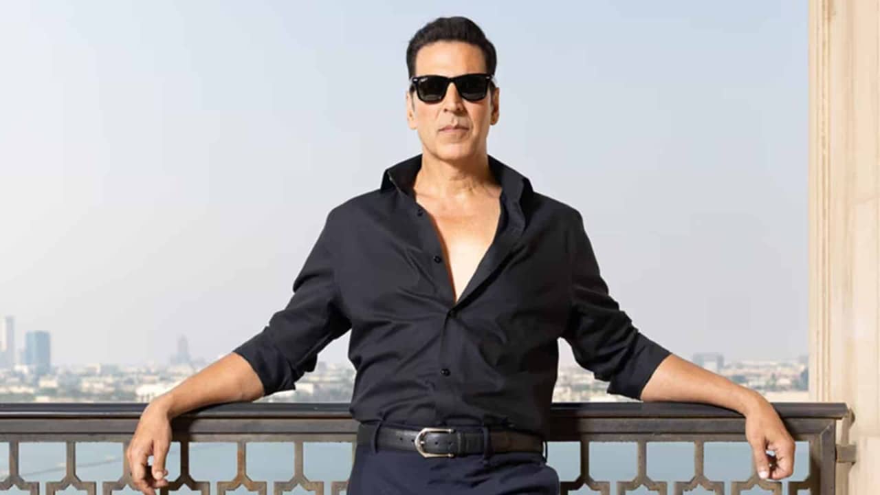 Akshay Kumar: কাশ্মীরের এক স্কুলে ১ কোটি টাকা ঢাললেন অক্ষয় কুমার, খিলাড়ির টাকায় কী হল দেখুন