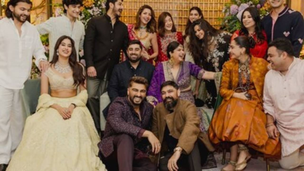 Arjun Kapoor: সানাই বাজার অপেক্ষায় কাপুর পরিবারে, জুলাইয়ের শুরুতেই বিয়ের পিঁড়িতে বনি-কন্যা!