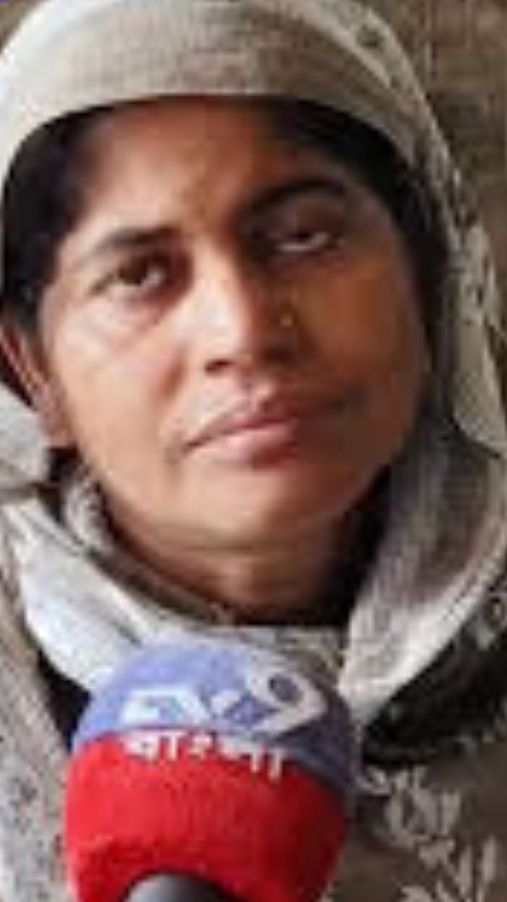 'TMC-র লোকেরা আধার-ভোটার বানিয়ে দিয়েছে, লক্ষ্মীর ভাণ্ডার পেয়েছি...'
