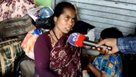 'আমি এখানেই...', ক্যামেরা দেখেই ঝাঁঝিয়ে উঠলেন বাংলাদেশি মহিলা