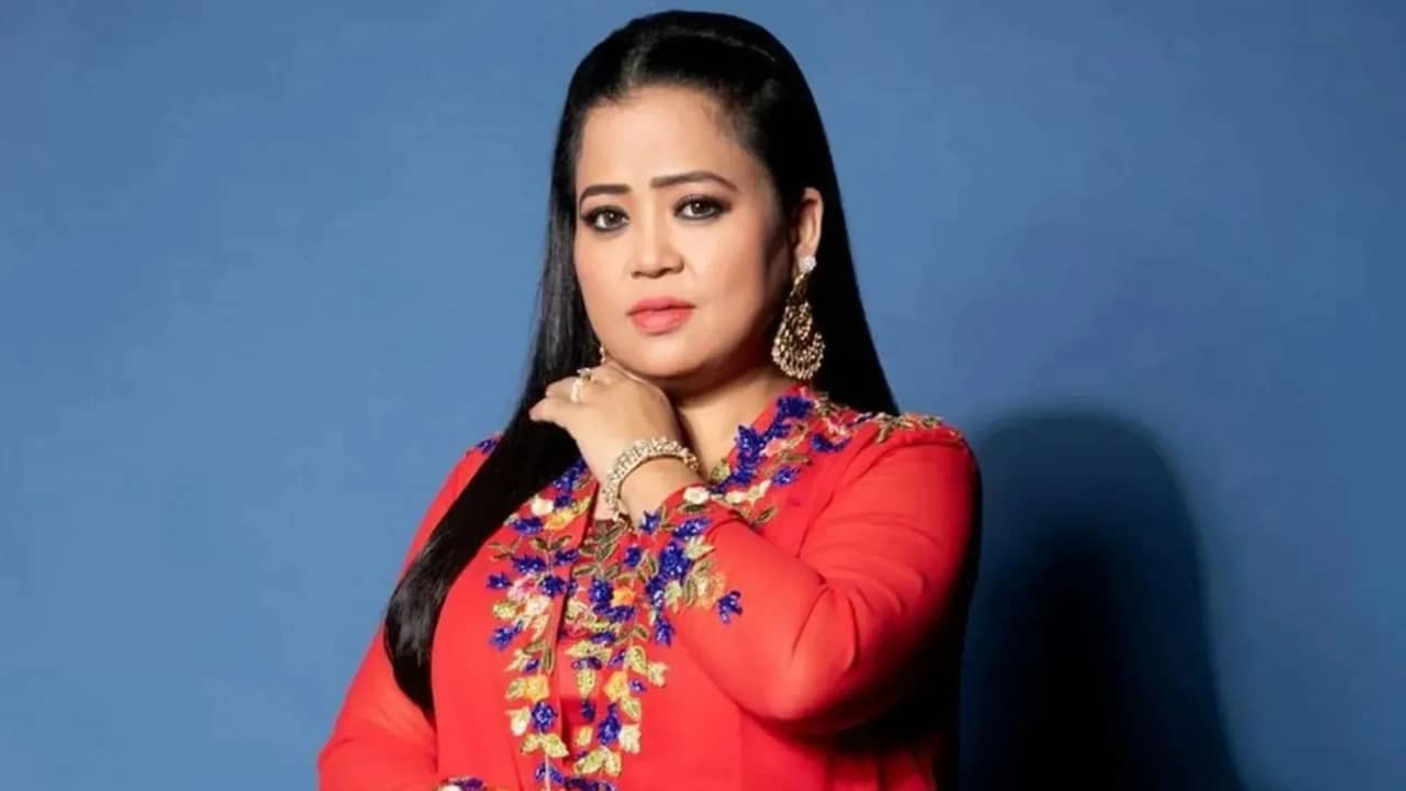 খাওয়া নিয়ে রোজ খোঁটা ভারতীকে! মায়ের বিরুদ্ধে একী বললেন জনপ্রিয় কমেডিয়ান?