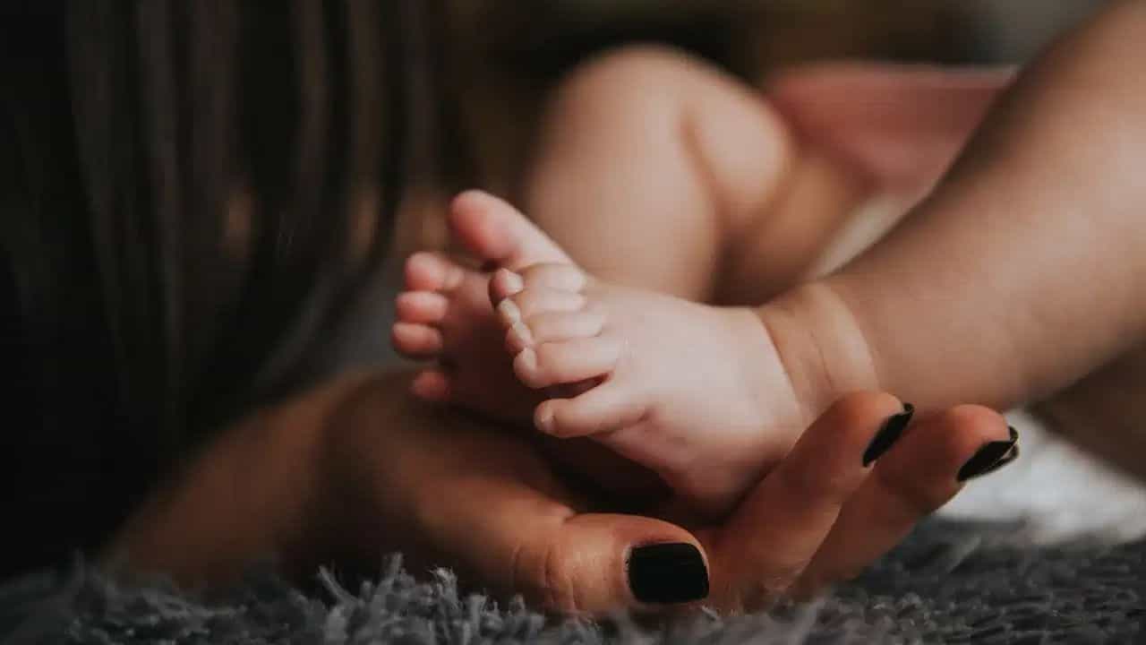 Child Birth Intensive: তৃতীয় সন্তান হলে ৩০ হাজার, চতুর্থ সন্তানের কত পাবেন? বড় ঘোষণা সরকারের