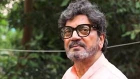 তৃণমূলের পতন হবে জেনেই টিকিট নেননি চিরঞ্জিত?